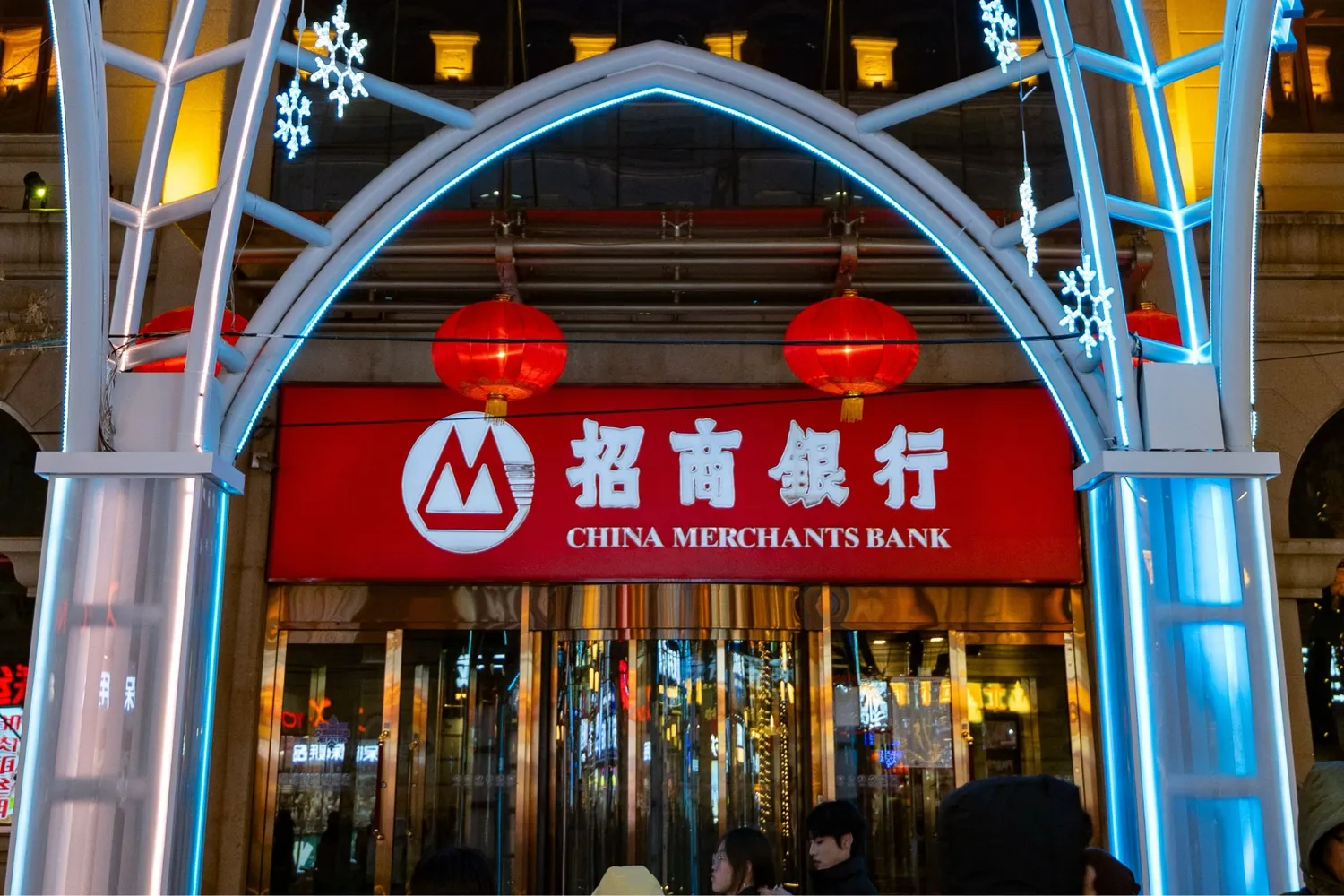 Cover for Opening a Bank Account in China: Documents for Expats