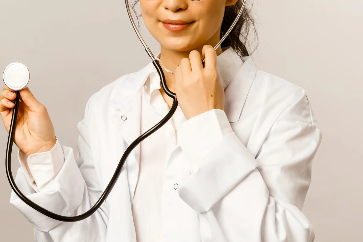 Cover for China Mandates Medical Exams For Long-Term Residence
